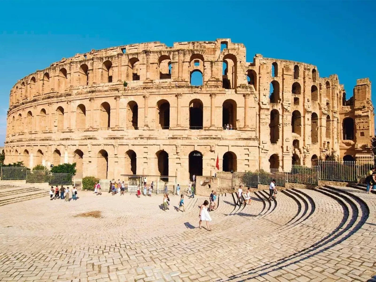 From Tunis: 2-Day Star Wars Tour with Accommodation