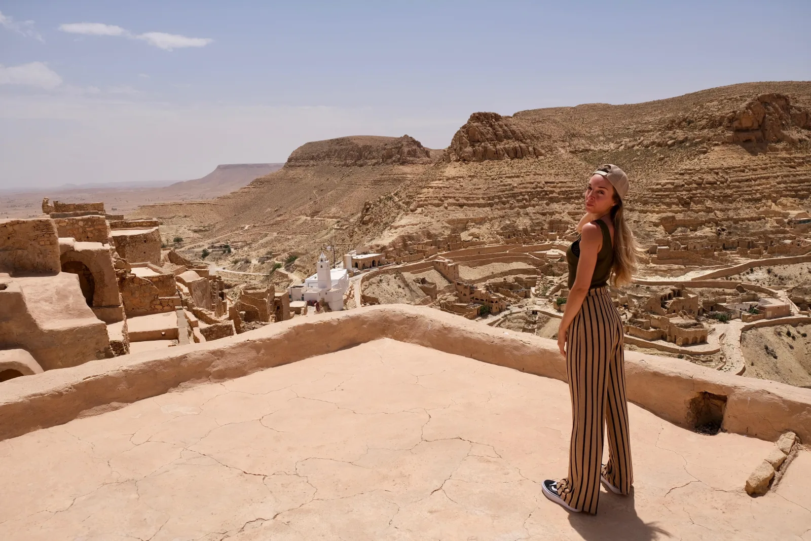 From Djerba & Zarzis : Tataouine chenini & berbers day tour